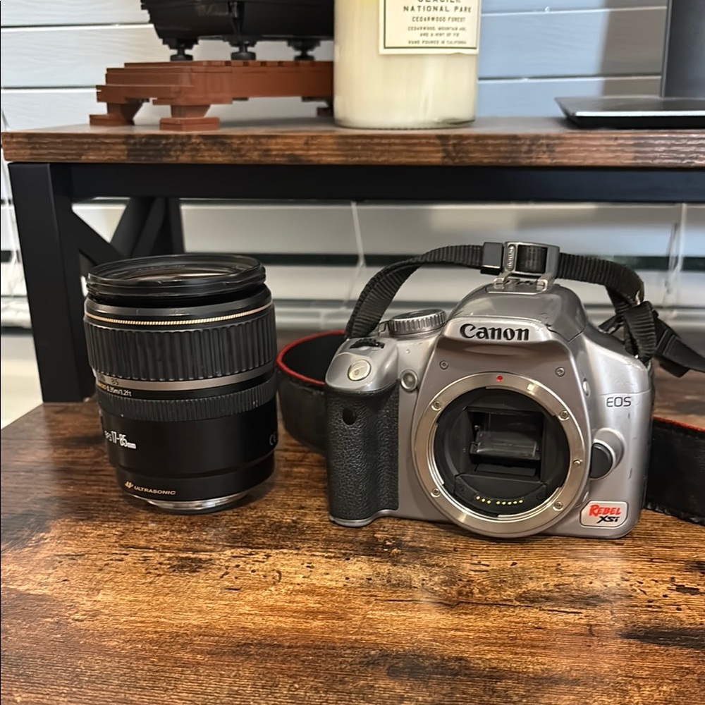 Canon Rebel XSI Camera and 67mm Zoom Lens